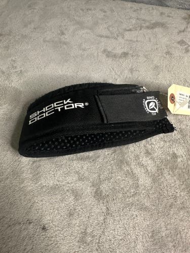 Junior Large Shock Doctor Neck Guard (Used)