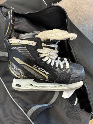 CCM Hockey Skates Size 4 (Used)