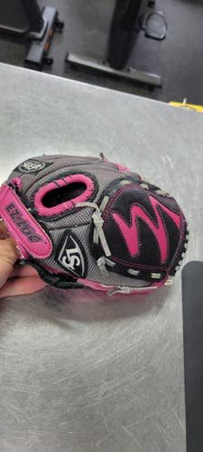 Used Louisville Slugger DIVA 10.5 BB/SB Glove RH Throw Pink 10 1/2" 11497-C000162100