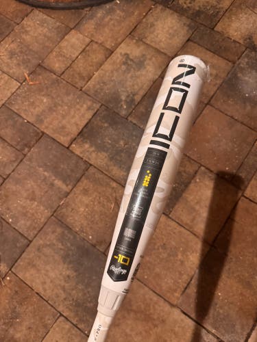 New In Wrapper Rawlings Icon 29/19