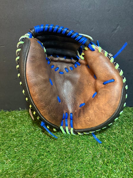 2000 Rawlings RCM45 RH Catcher's Baseball Glove 32.5" (Used)