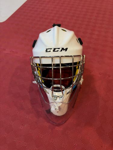 Junior CCM Axis 1.5 Goalie Mask (Used)