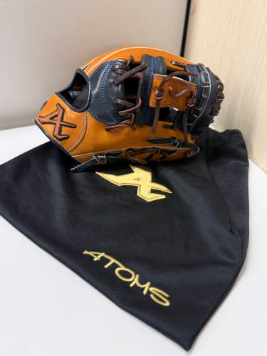 Atoms Baseball Glove Infield Made in Japan RHT 11.5”