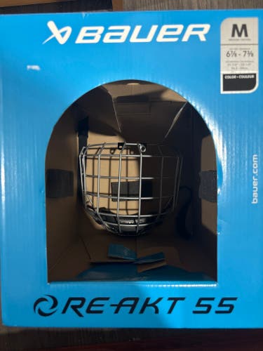 Medium Bauer Re-Akt 55 Helmet (New)