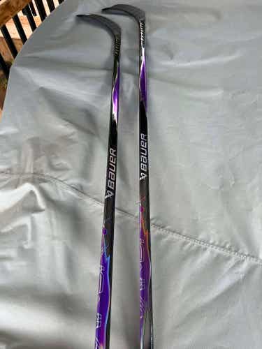 NEW Intermediate Bauer Vapor Flylite Purple P92 55 Flex Right Handed Hockey Stick (New)