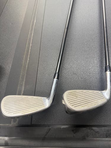 Men's 2025 5 Iron Cleveland HALO XL Full-Face Right Handed Regular Flex Graphite Shaft 38" (Used)