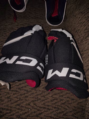 CCM Gloves 13" (Used)
