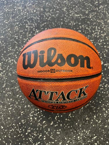 Used Wilson Basketball Youth Indoor 27 1/2" 11849-S000045001