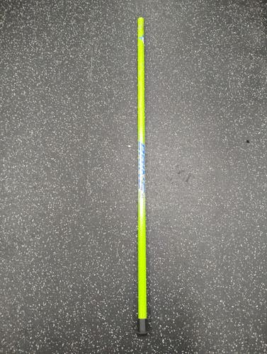 Used Brine BRINE F22 ALUMINUM Mens Def/LSM LAX Shaft Lime Green 11849-S000044988