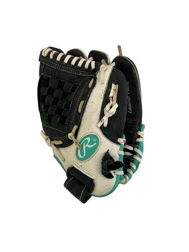 Used Rawlings FP110BW RH Throw Fastpitch Gloves Black 11" 11692-S000158037