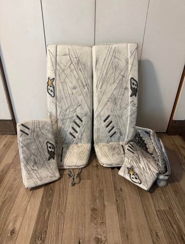 30" Brian's Optik 2 Regular Goalie Full Set (Used)