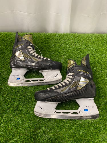 True Catalyst 9 Hockey Skates | Senior Size 10.5 (Wide)