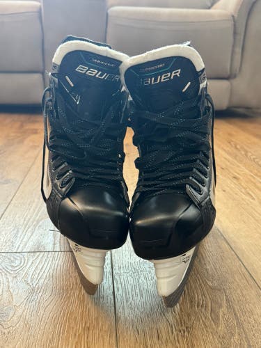 2026 Bauer Supreme F30 Hockey Skates 9.5 (Used) with Titanium blades, Aetrex insoles, and wax laces