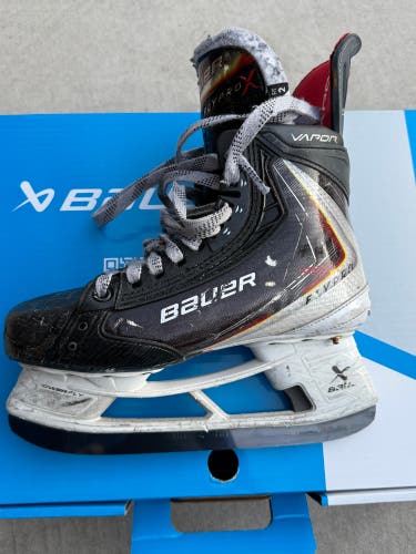Bauer Vapor FLYPRO Size 6 Fit 2 + FLY-TI & Extra JRZ Steel