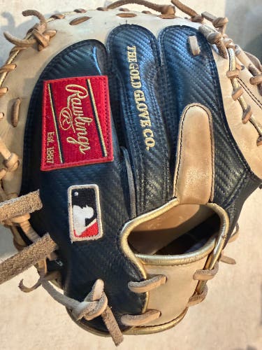 2024 Rawlings Heart of the Hide RH Catcher's Baseball Glove 34" (Used)