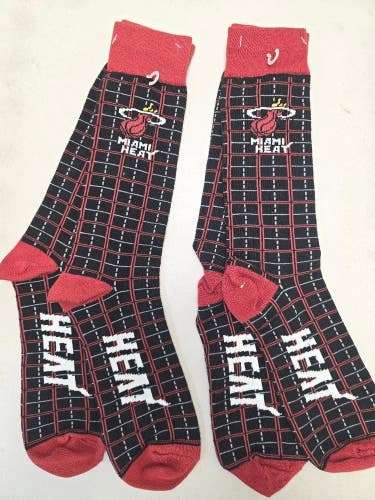 ST3 Mens NBA MIAMI HEAT Crew Socks Lot of 2 Pair LARGE New