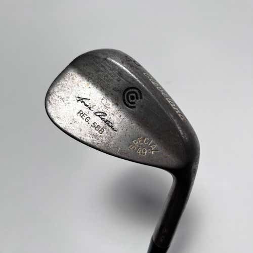 Cleveland 588 Raw Special Pitching Wedge PW 49* True Temper DG Wedge RH