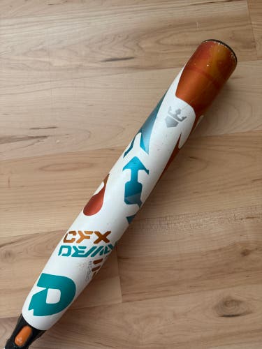 DeMarini CFX 30/19 (-11) Fastpitch Softball Bat