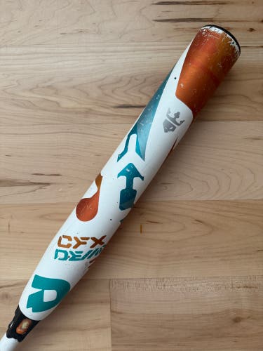 DeMarini CFX 30/19 (-11) Fastpitch Softball Bat