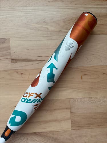 DeMarini CFX 30/19 (-11) Fastpitch Softball Bat