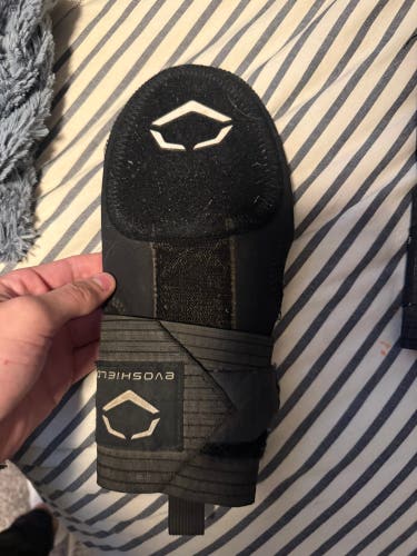Black Senior EvoShield Sliding Mitt (Used)