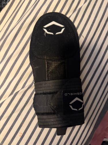 Black Senior EvoShield Sliding Mitt (Used)
