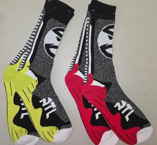 ST1 Mens NBA ATLANTA HAWKS Crew Socks Lot of 2 Pair LARGE New
