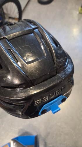 Medium Bauer Re-Akt 155 Helmet Pro Stock (Used)