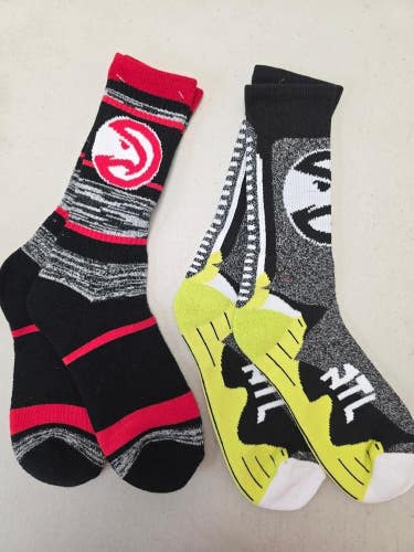 ST2 Mens NBA ATLANTA HAWKS Crew Socks Lot of 2 Pair LARGE New