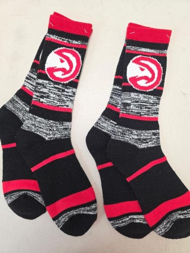 ST4 Mens NBA ATLANTA HAWKS Crew Socks Lot of 2 Pair LARGE New