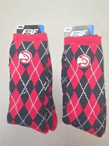 ST6 Mens NBA ATLANTA HAWKS Crew Socks Lot of 2 Pair MEDIUM New