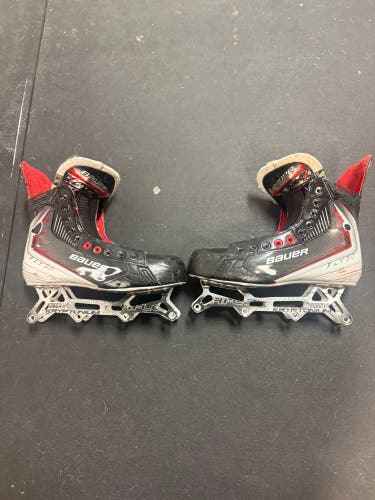 2025 Bauer Vapor Fly30 Hockey Skates 8 (Used)