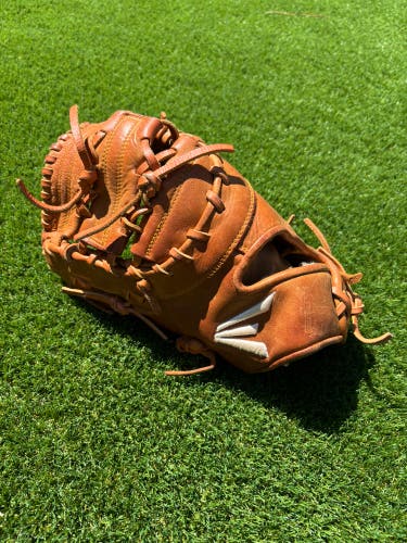 Easton Flagship LH First Base Baseball Glove 12.75" (Used)