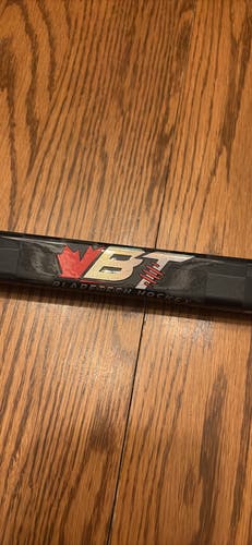 Intermediate All Black Right Handed Hockey Stick P92 55 Flex (New)