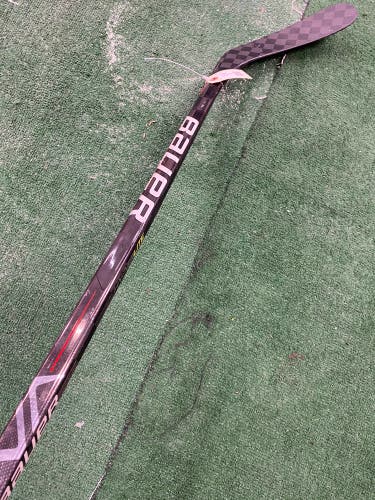 Bauer Vapor Hyperlite Hockey Stick Right Handed | P92 50 Flex (59")