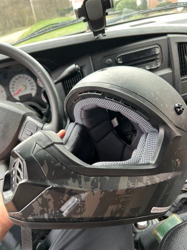 Black Men's HJC (Used)