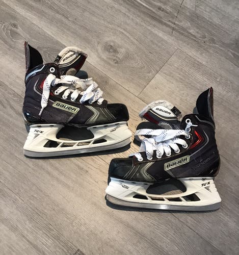 Bauer Vapor X80 Hockey Skates Regular Width Size 4.5 (Used)