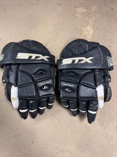 Vintage STX G22 Custom Pro Lacrosse Gloves (Used)