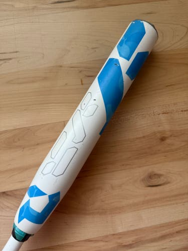 2023 DeMarini CF 31/21 (-10) Fastpitch Softbsll Bat