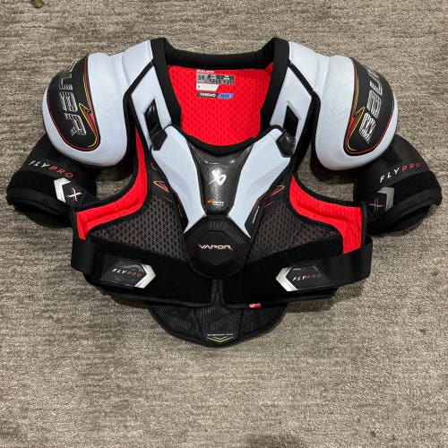 Bauer Vapor Flypro Senior XL Shoulder Pads (Used)