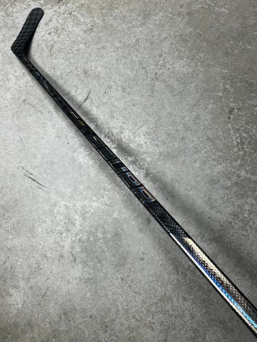 65 Flex P92M Senior Bauer Pulse 2 Right Hand Hockey Stick (Used) Pro Stock