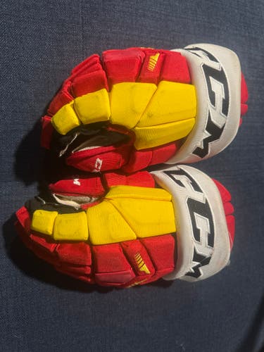 Calgary Flames CCM HGTK Pro Stock Hockey Gloves