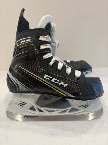 Black CCM Tacks 9060 Hockey Skates Regular Width 12.5 (New)