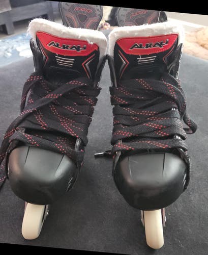 Alkali Fire 2 Inline Skates Wide Width Size 8 (Used)