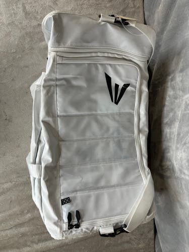 White Easton Bags & Batpacks Duffle Bag (Used)