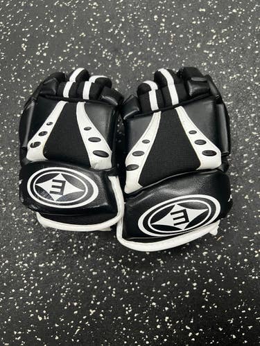 Used Easton SYNERGY 100 Youth Gloves Black 10" 11849-S000044974