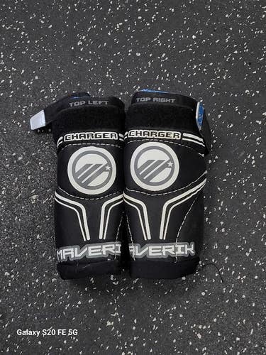 Used Maverik ELBOW CAPS Lacrosse Arm Pads/Guards Black SM 11849-S000044892