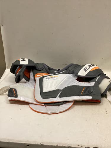 Used Easton MAKO Senior Shoulder Pads MD 11725-S000507384