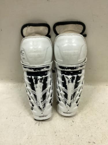 Used CCM LTP Junior Shin Guards Black And White 10" 11725-S000509367