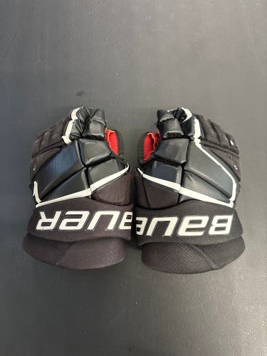 Black Junior Bauer Vapor 3X Gloves 12"